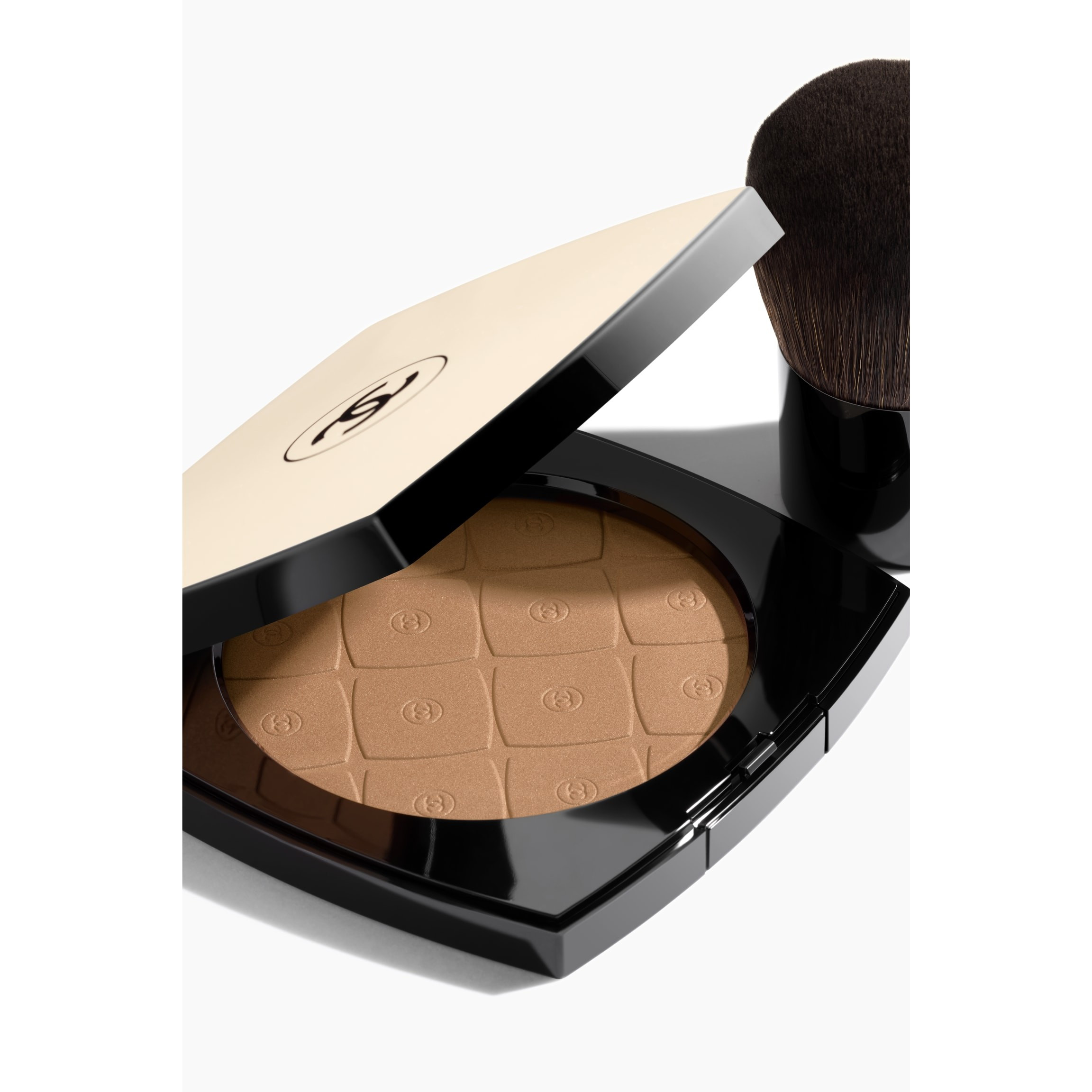 LES BEIGES Oversize healthy glow sun-kissed powder Sunshine - light | CHANEL | Chanel, Inc. (US)