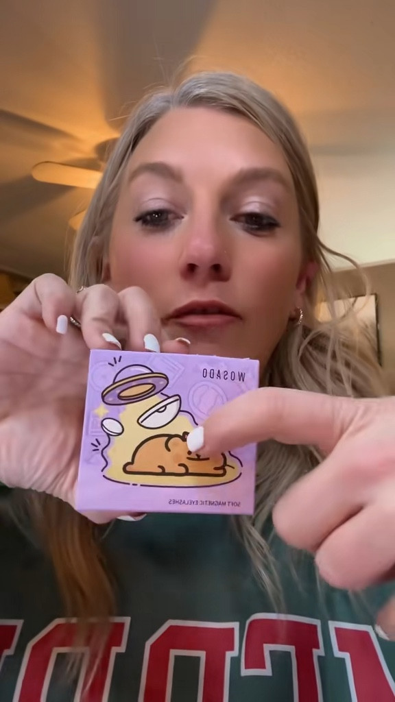 These Wosado magnetic lashes are the easiest lashes I’ve ever used 🙌✨ No glue, no mess — they snap on, stay put, and look so natural. Perfect for everyday wear or quick glam when you’re short on time. Linked here 🤍
#LTKBeauty #LTKFinds #BeautyFinds #MagneticLashes
#EasyGlam #LashGoals #EverydayMakeup #MakeupFavorites

#LTKFindsUnder50 #LTKBeauty #LTKSaleAlert