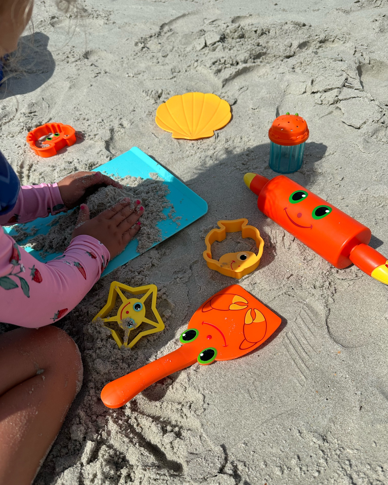 Fun cooking set for the beach! 

Kids toys
Melissa & Doug
Amazon finds 


#LTKSeasonal #LTKFamily #LTKKids