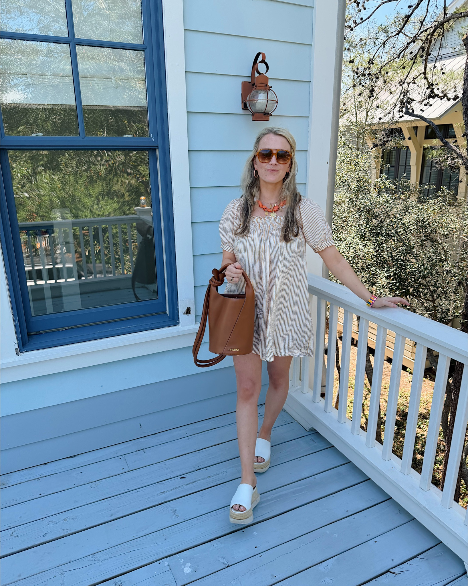 Loving my new bag from Vivrelle! You  can use my code HANNAHCLEMENT for a month free! #vivrellepartner #ad 