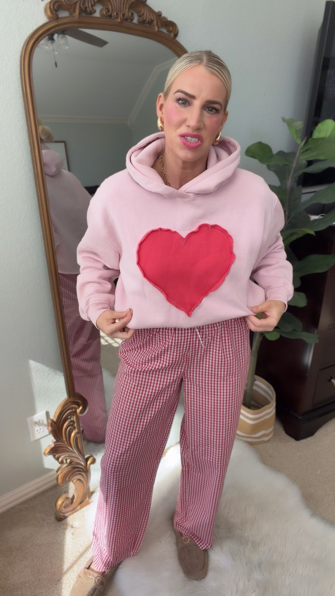 Target Valentine’s Day looks 💕✨
Valentine’s Day outfits women
Heart sweatshirt + boxer pants
Both fit tts 

#LTKOver40 #LTKFindsUnder50 #LTKootd