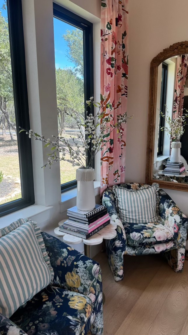 CODE KANSAS20 \\ My exact chairs and curtains are sold out, but I linked similar 🫶🏻🫶🏻 

#LTKSeasonal #LTKHome #LTKSpringSale