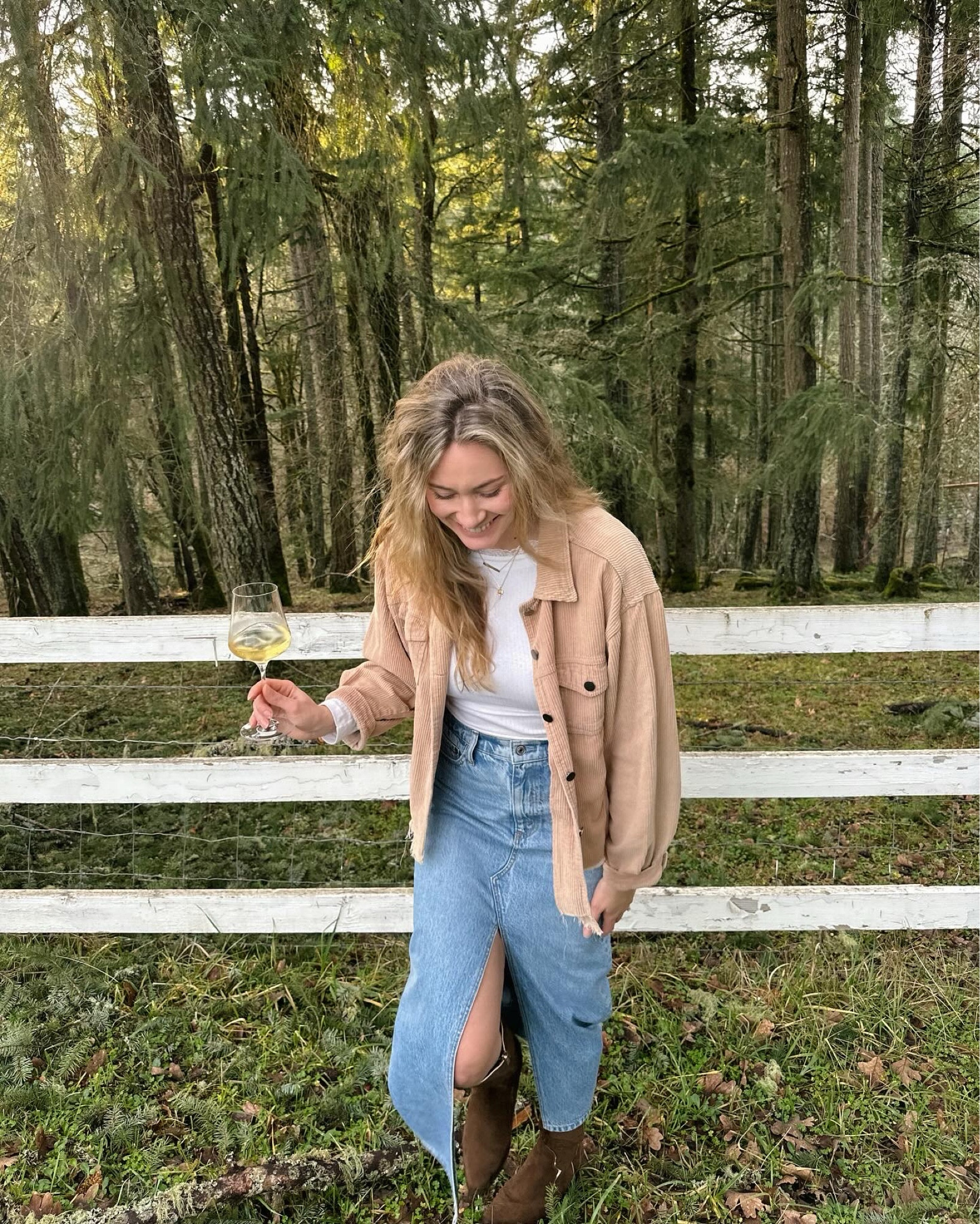 The perfect denim maxi for spring! 🌸

#LTKSeasonal #LTKstyletip #LTKshoecrush