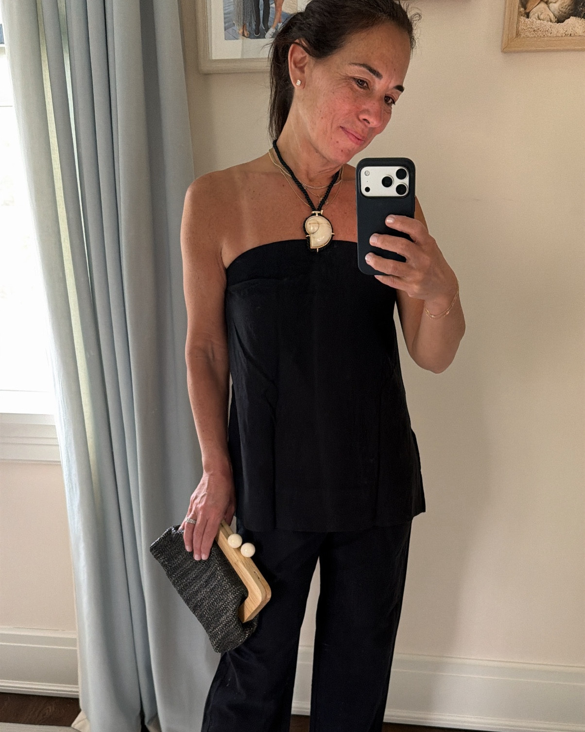 Just the perfect chic warm weather outfit with essentials you can mix and match. The color palette always works. 

#LTKootd #LTKgrwm #LTKdayinmylife