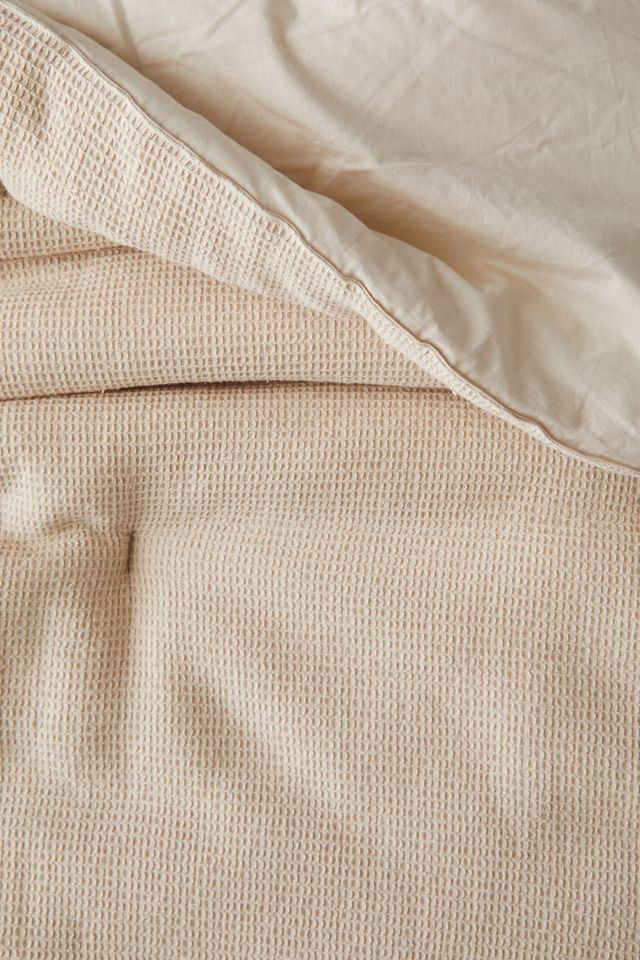 Emi Waffle Comforter | Urban Outfitters (US and RoW)