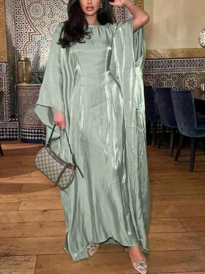 SHEIN Privé Women Round Neck Batwing Sleeve Solid Color Loose Casual Holiday Matching Dress | SHEIN