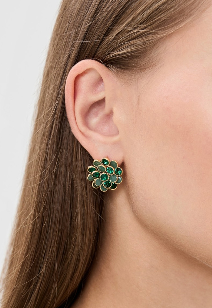 Pop of color 💚 these statement green earrings add a bold, modern touch to any look. Perfect for dressing up the simplest outfit. #StatementEarrings #LTKStyle #PopOfColor #ChicAccessories 

 #LTKstyletip #LTKdatenight #LTKFashionMonth