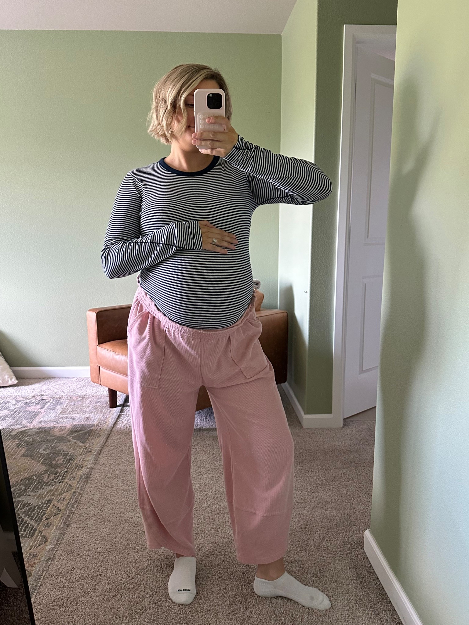 3rd tri ootd 

Wearing size 8 in top and it’s long enough to fully cover the bump, size small in pants and they are really roomy! Have in 5 colors 

#LTKFindsUnder50 #LTKBump #LTKStyleTip