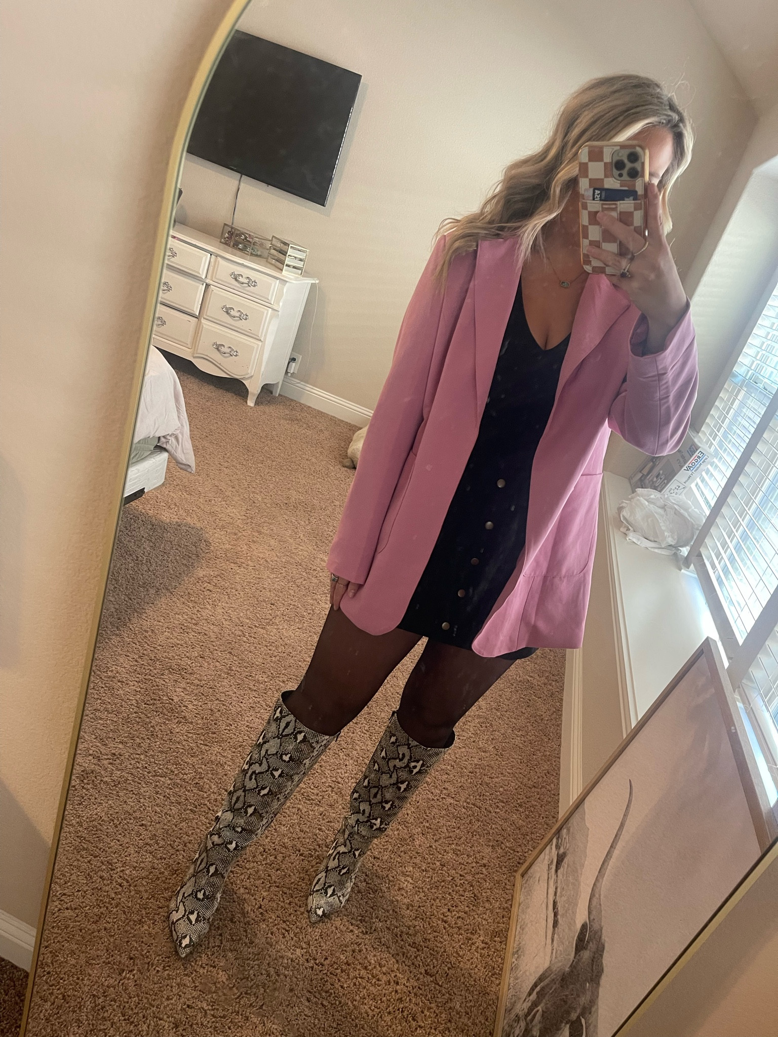 Pink Amazon blazer
Amazon black suede miniskirt 
Black Amazon tights
Snake skin boots from Impressions, linked similar 
Black bodysuit from Old Navy


#LTKFindsUnder50 #LTKStyleTip #LTKShoeCrush