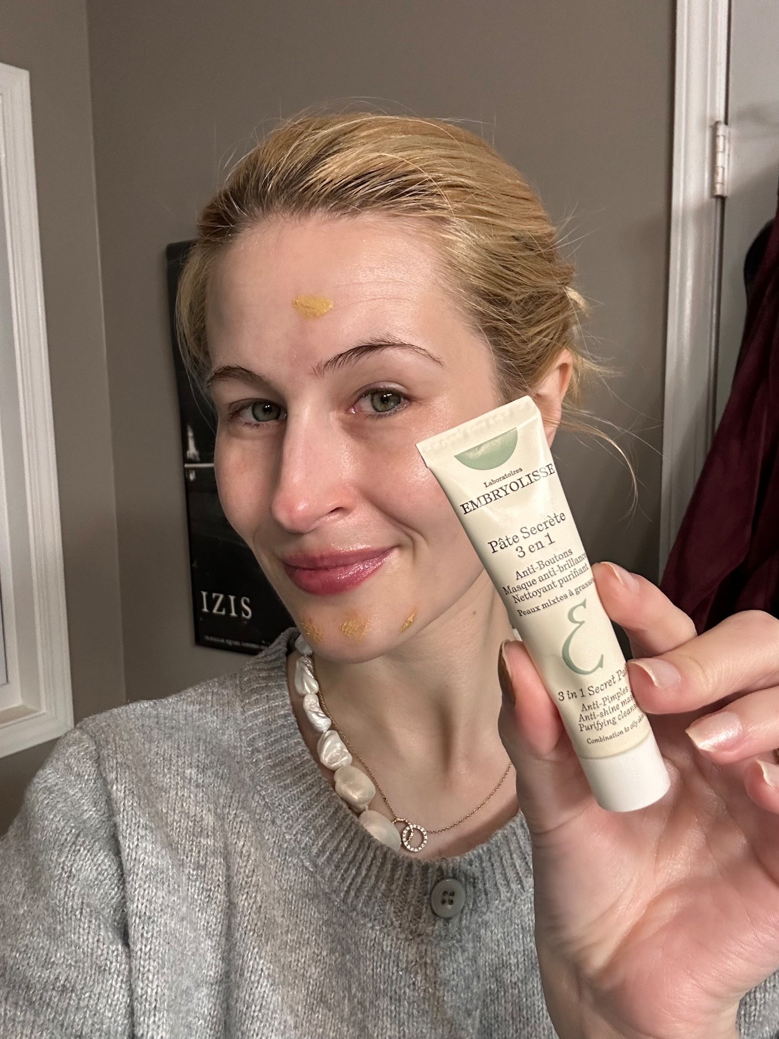 Absolutely the best acne spot treatment 

French pharmacy | spot treatment | skincare | acne care | pm skincare 

#LTKFindsUnder50 #LTKWatchNow #LTKBeauty