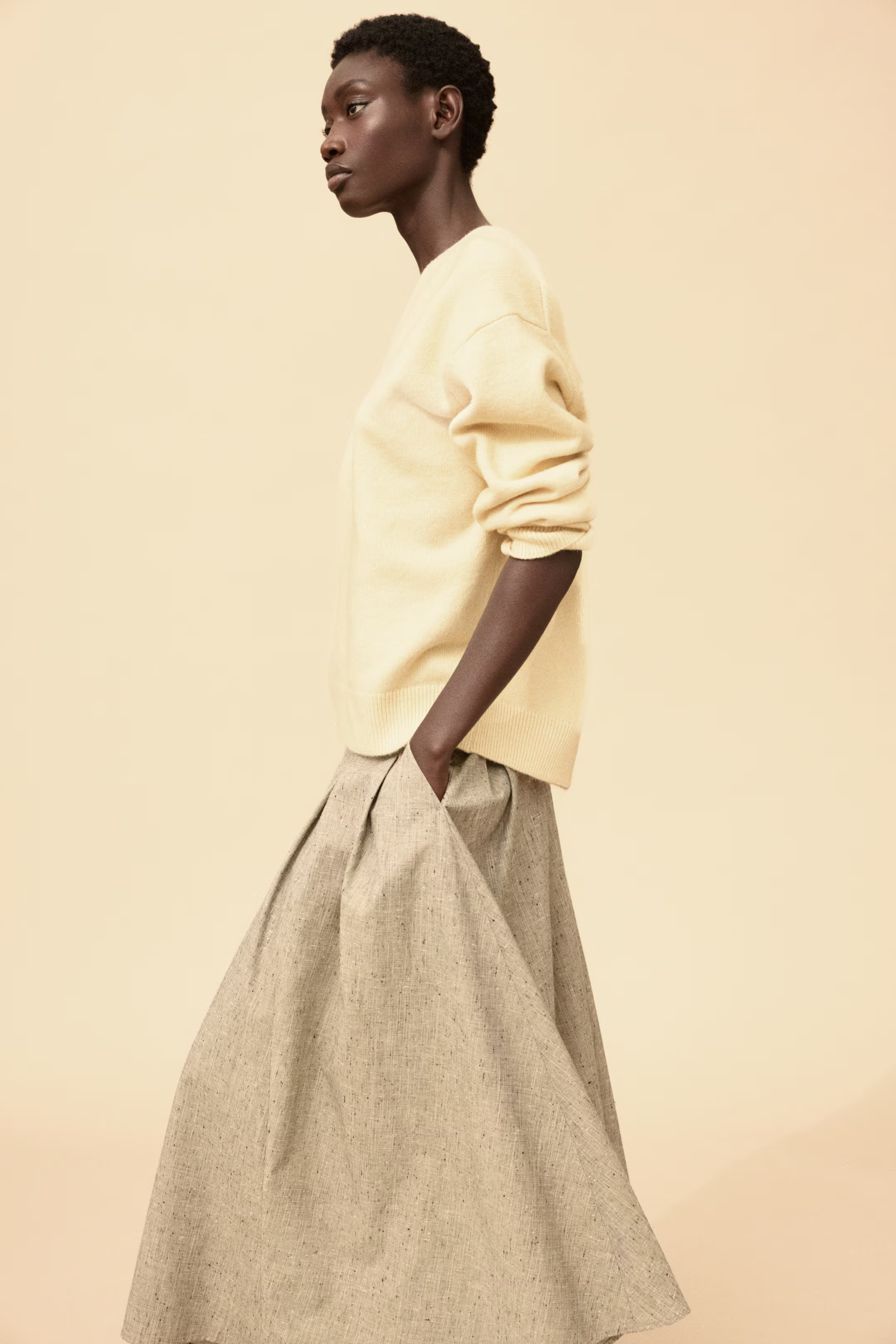 Oversized trui met V-hals | H&M (DE, AT, CH, NL, FI)