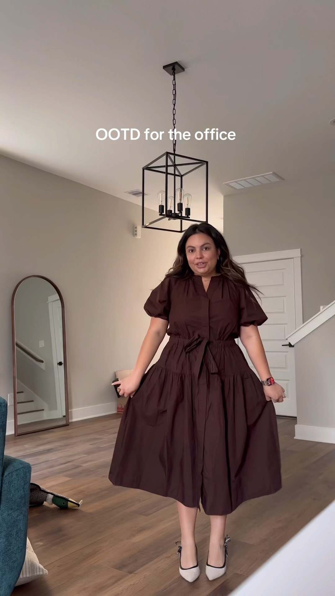 Office dress, office work dress , brown midi dress, puff sleeves 

#LTKShoeCrush #LTKFallSale #LTKStyleTip