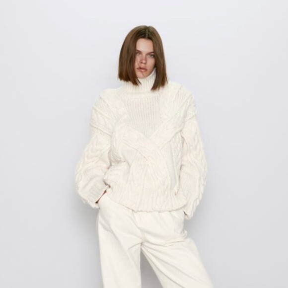Zara oversized knit sweater | Poshmark