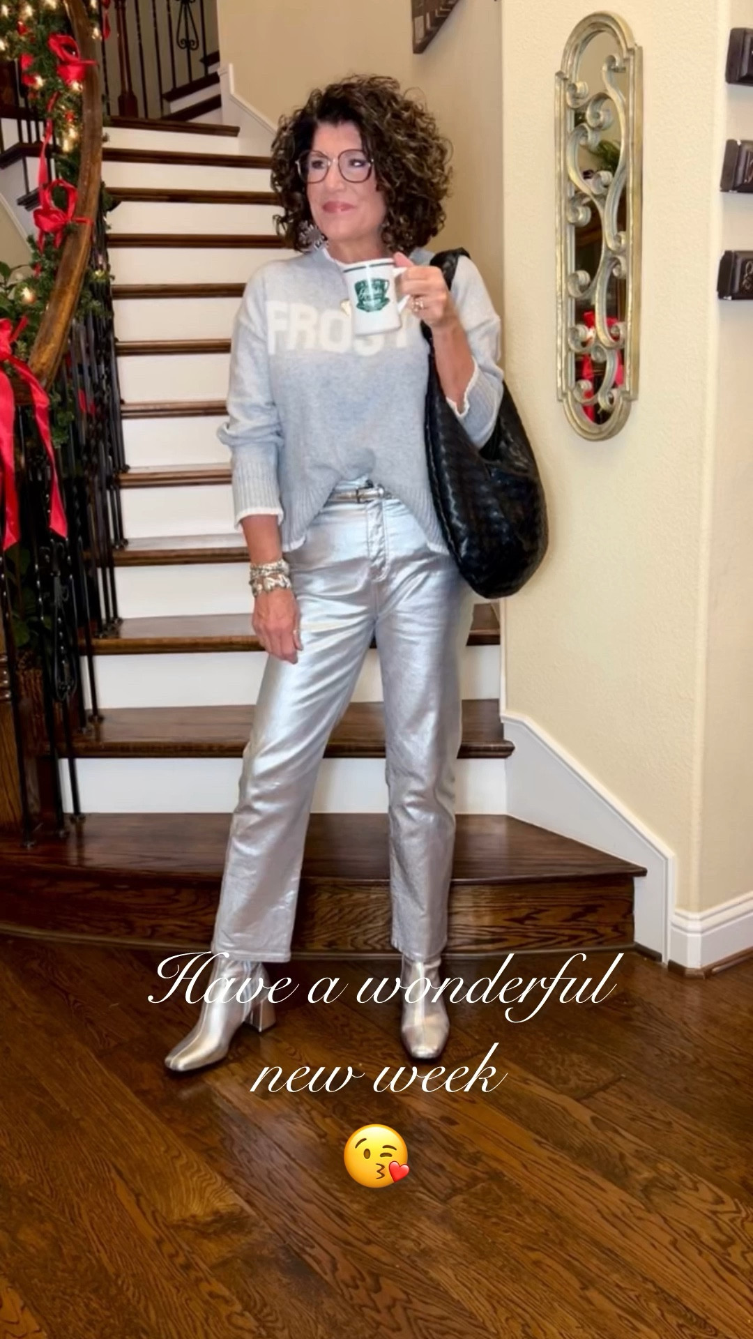 Sunday OOTD

Metallic jeans
Cozy winter sweaters
Metallic boots
Heart pendant
Winter outfit
Silver boots
Silver jeans
Loft


#winterfashion
#wintersweaters
#metallicboots



#LTKSaleAlert #LTKootd #LTKWorkwear