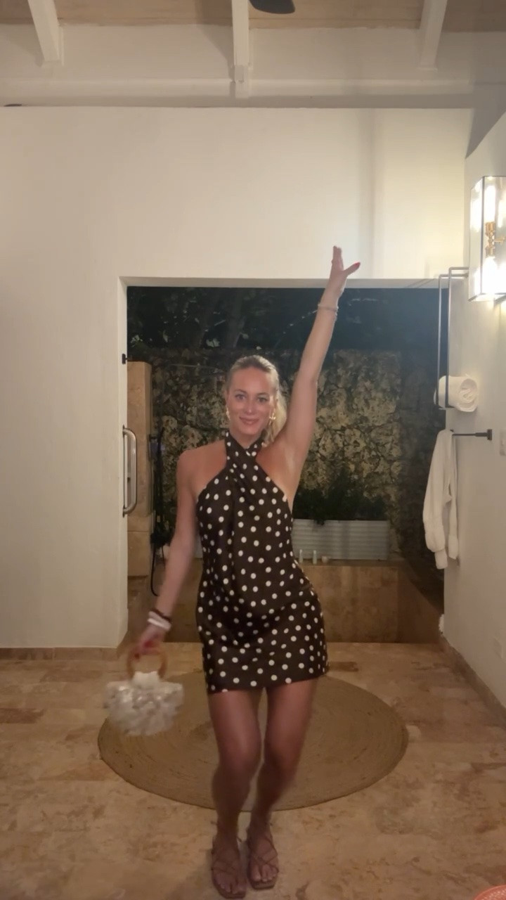 OOTD for our first night in the
DR! This Shell Bag is the BEST quality bag I've ever purchased from Amazon.
Love the Polka Dot dress.

#LTKootd #LTKSeasonal #LTKTravel