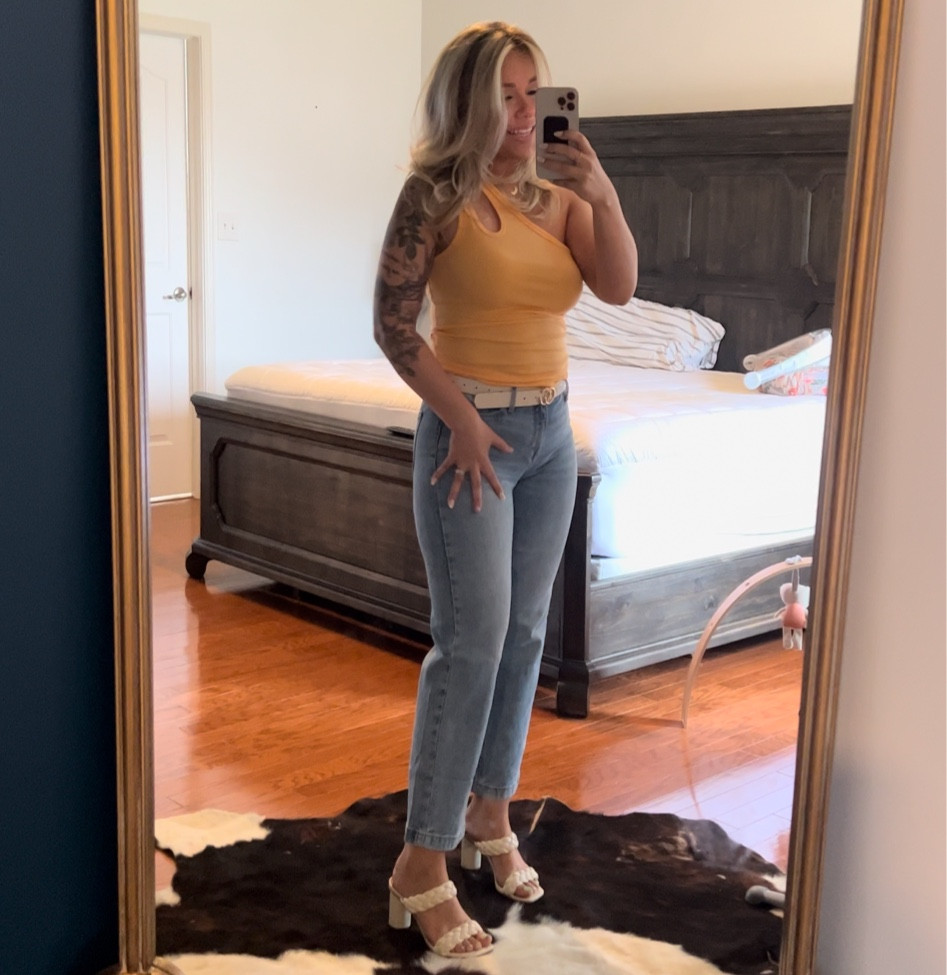 Go to my Instagram stories for more details on this fit! 