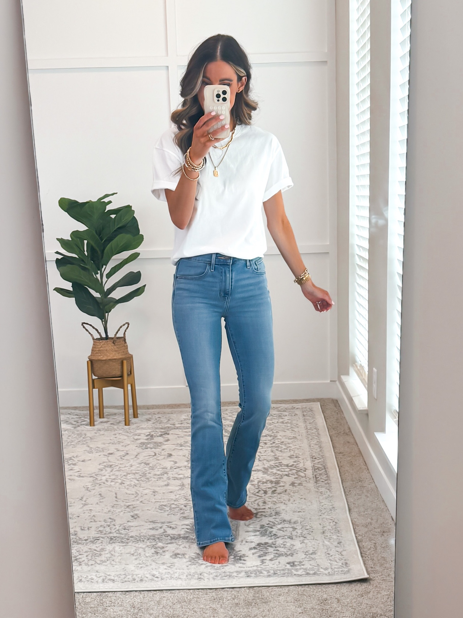 ✨These stretchy Amazon jeans ARE SO GOOD!! The v shape stitch, pocket placement and pocket size help make your bum look rounder and waistline smaller! They’re nice and stretchy making them SO COMFY!! 

✨Pair with sneakers, mules, flats, sandals, or booties!

✨I’m 5’6” wearing my true to size (25) in each! 

🚨Currently ON SALE & ON PRIME

#amazonfinds #amazonmusthaves  #jeans  #jeanslovers 

#LTKfindsunder50 #LTKfindsunder100 #LTKstyletip