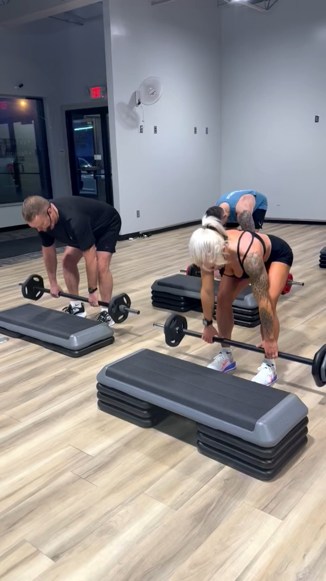 Cardio Barbell set we use for our Bar Strength classes ❤️


#LTKfitnessgoals #LTKActive #LTKdayinmylife