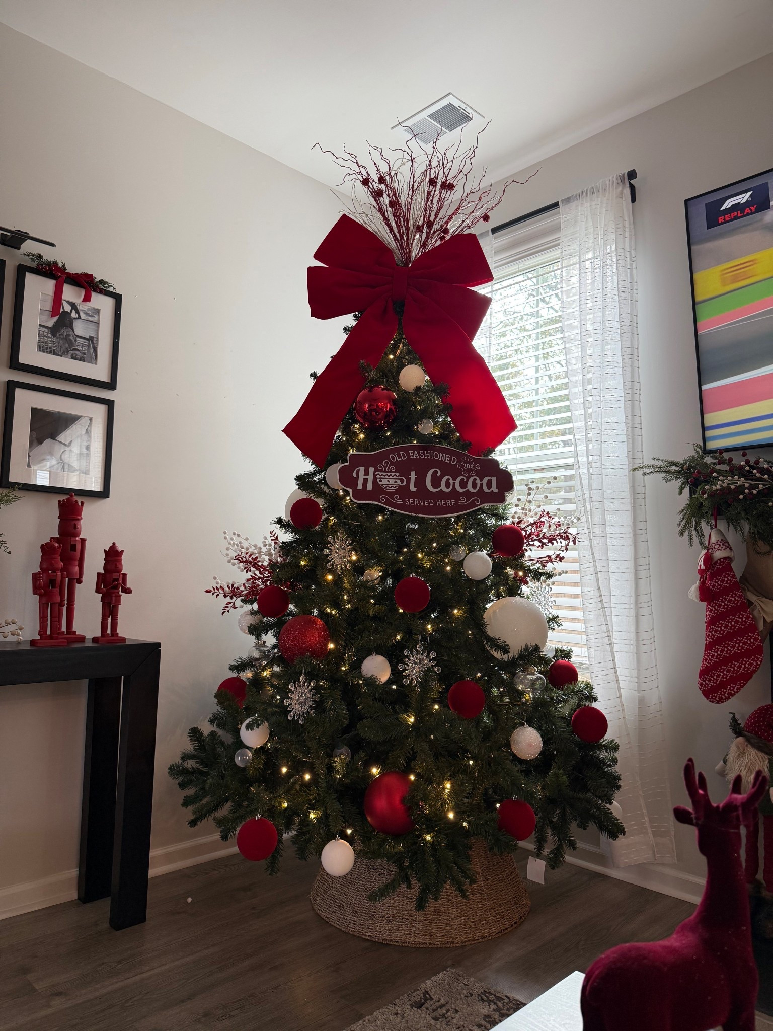 Christmas tree 🎄✨ 

#LTKHome #LTKHoliday #LTKSeasonal