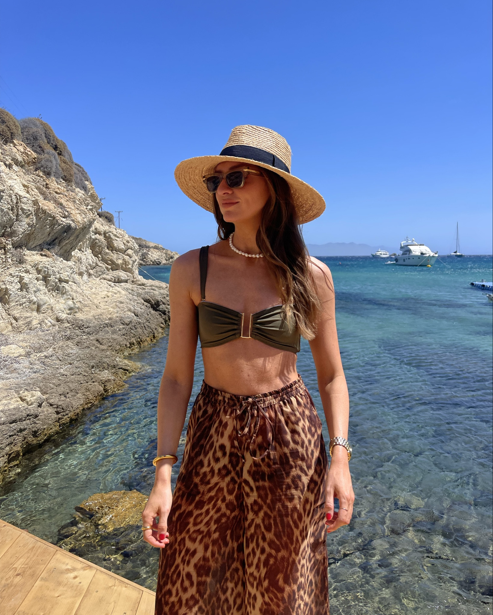 Beach club day with Karen Millen x LTK
Wearing a khaki green Karen Millen bikini
XS in the leopard print beach trousers
Size 12 in the black linen Karen Millen shirt
MYKONOS20 for 20% off ❤️ 


Beach club outfit, beach outfit, summer holiday outfit, beach look 

#LTKeurope #LTKsummer #LTKgetaway