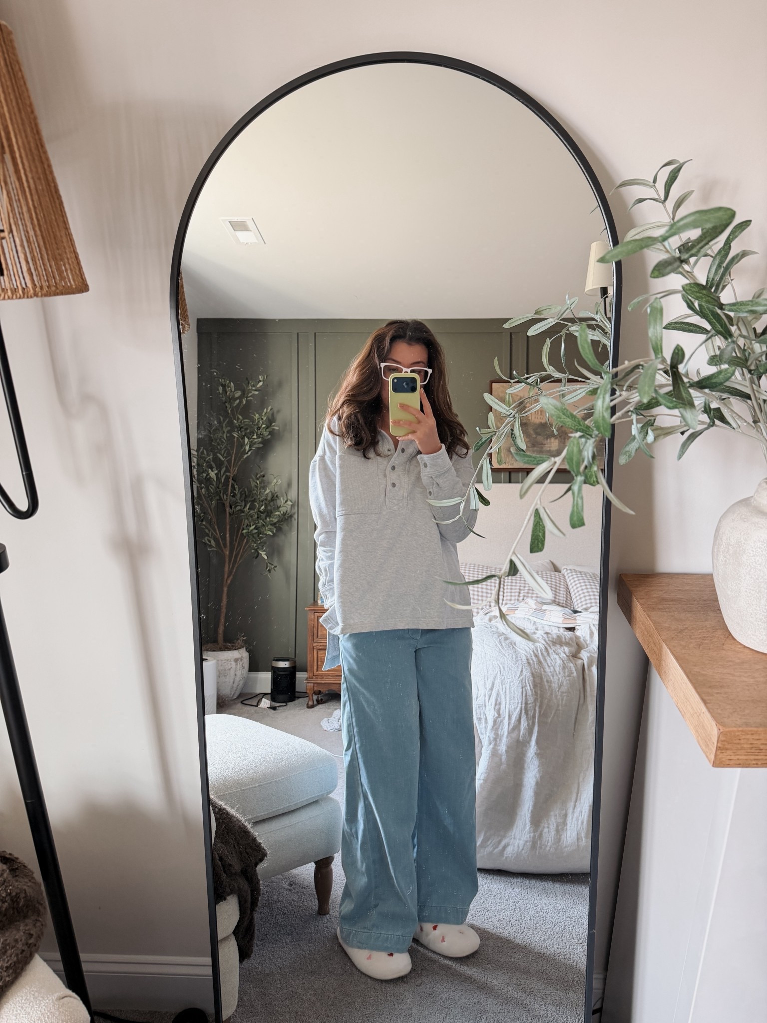 These jeans are the comfiest 👖

#LTKootd #LTKU