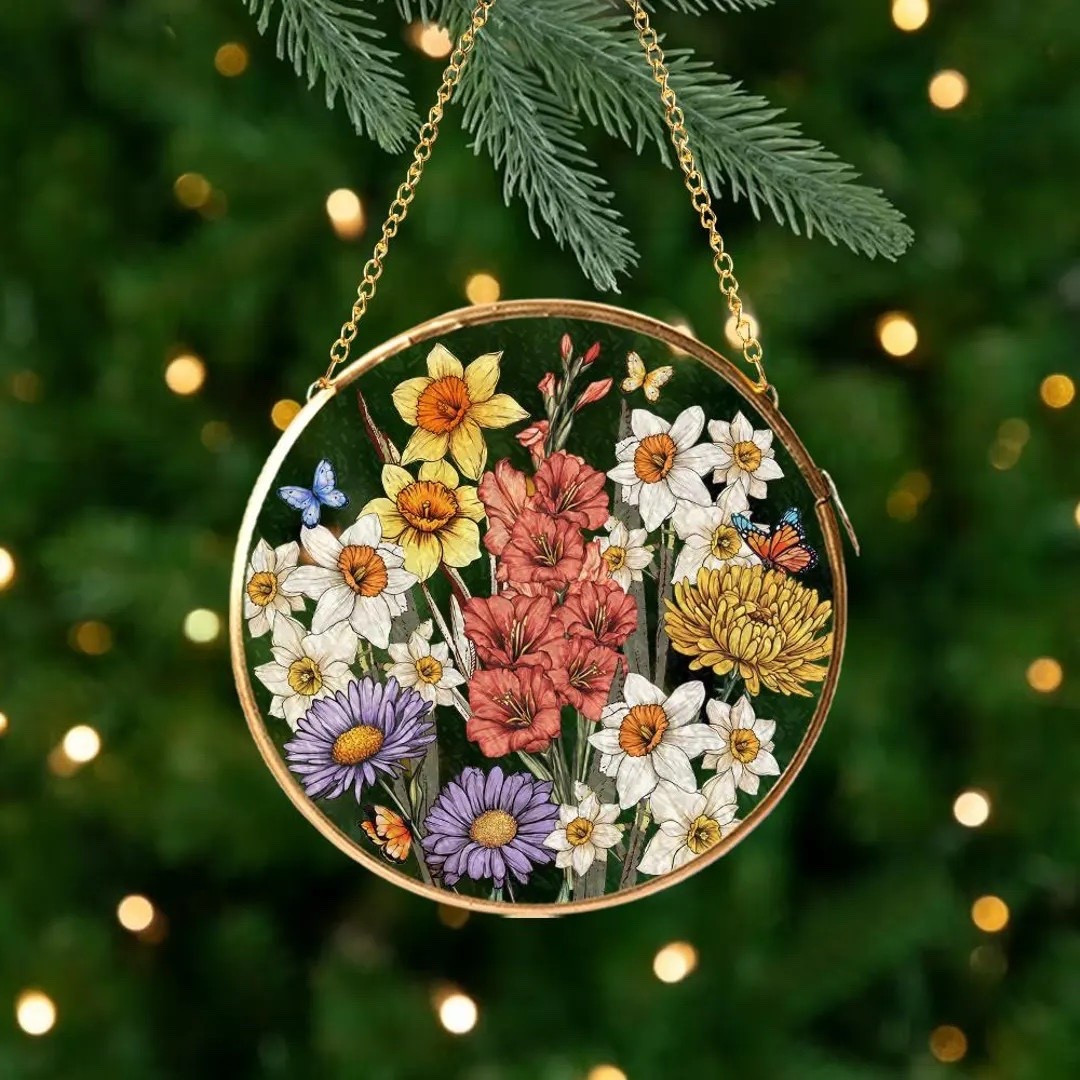 This custom family birth flower ornament adds a heartfelt touch to your holiday décor, capturing the beauty of each loved one in a single keepsake. Crafted from smooth, durable glass, it features a printed design that sparkles beautifully on the tree or in a window using the included suction cup. With multiple size options and gift-ready packaging, it’s a meaningful way to celebrate moms, grandmas, and families during the season of giving. #LTKHoliday #EtsyFinds #PersonalizedGift #BirthFlowerGift #ChristmasOrnament #GiftForMom #GiftForGrandma #HolidayHomeDecor

#LTKmomlife #LTKGiftGuide #LTKHoliday