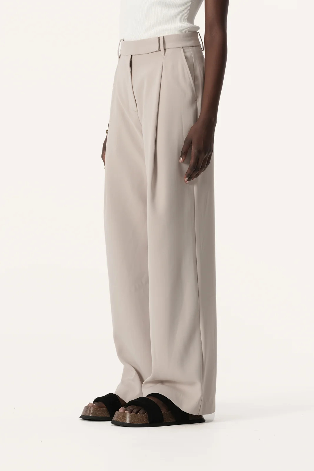 Gwen Pants Dove Grey | Elka Collective