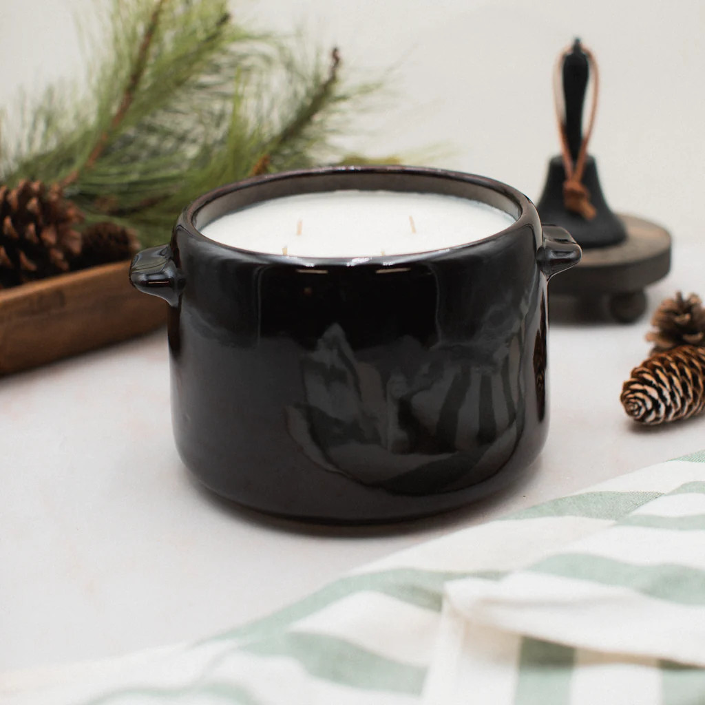 Spiced Cranberry - Brown Crock | Antique Candle Co.