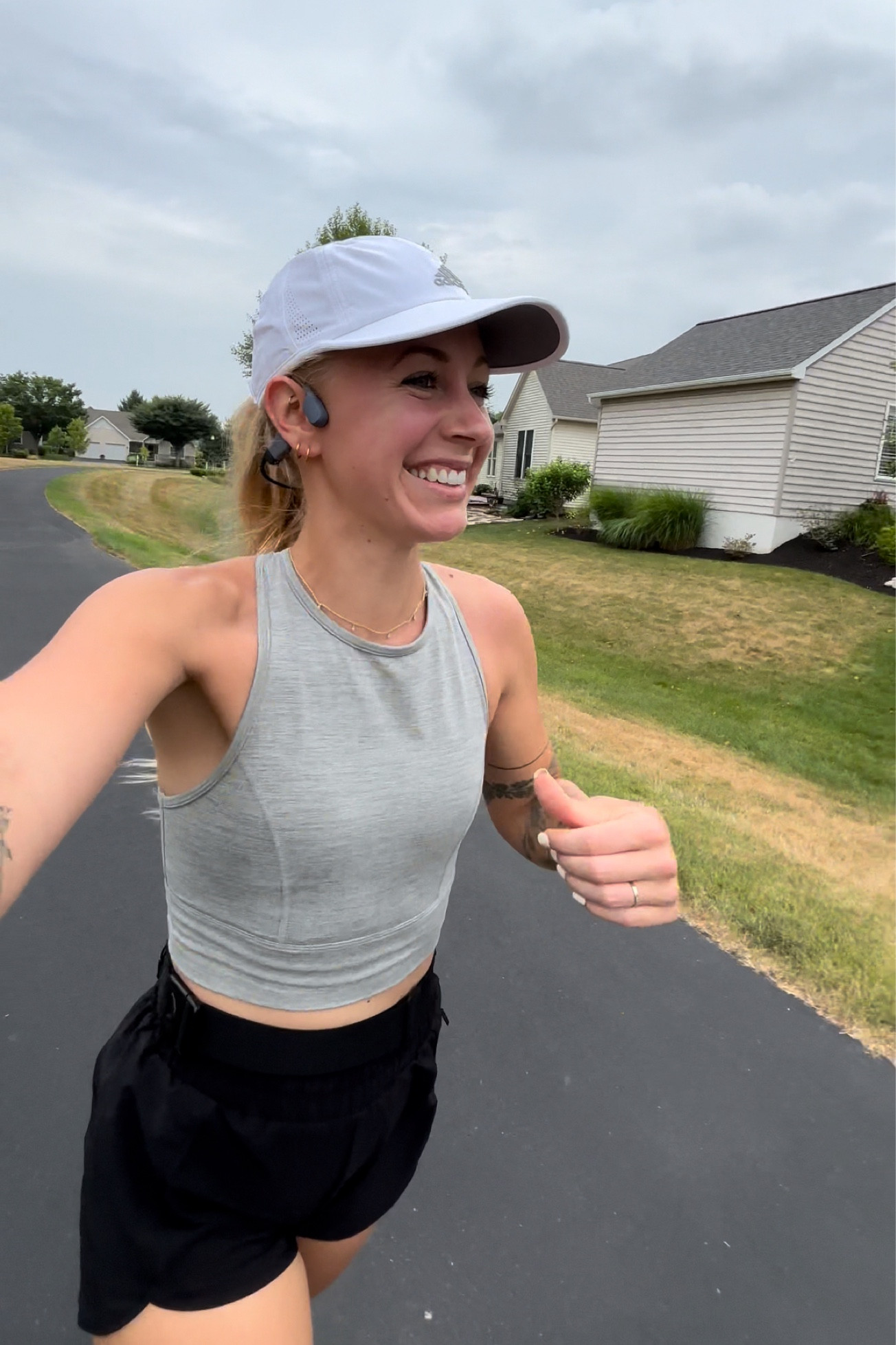 Afternoon zoomies

#LTKFindsUnder50 #LTKFitness #LTKActive