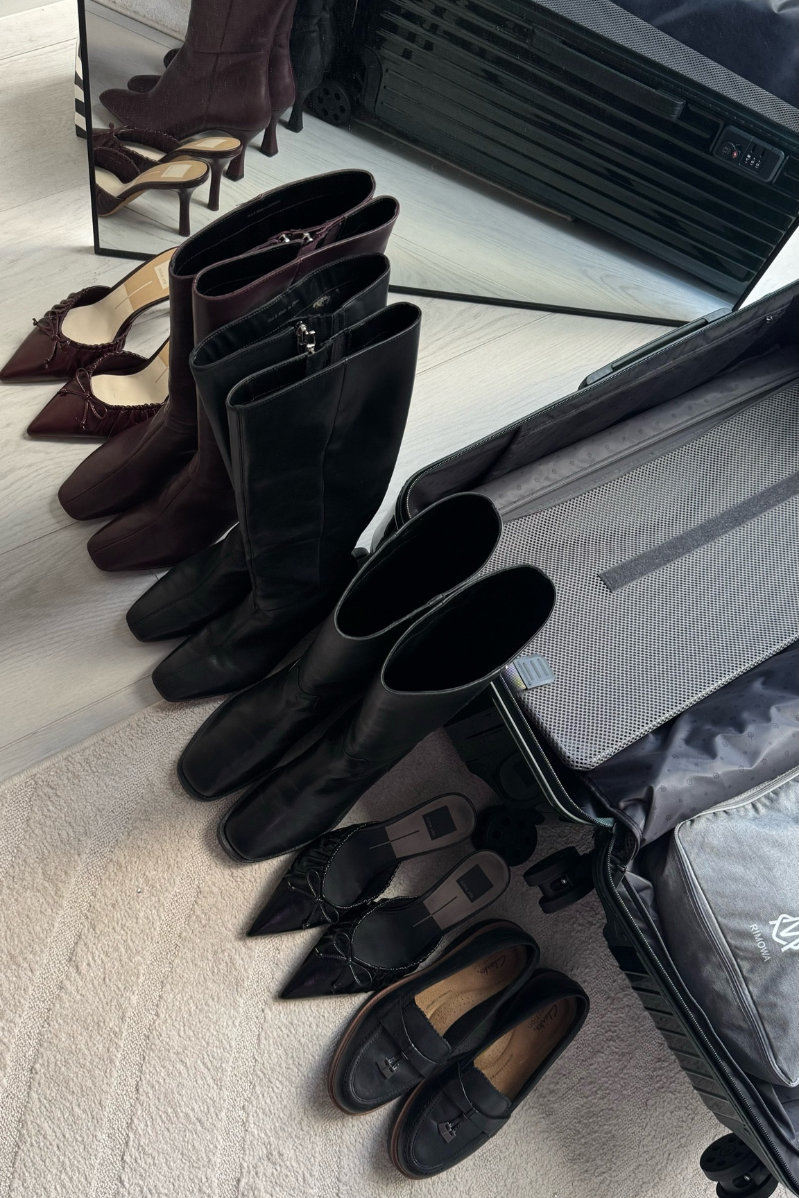 London packing  fall shoe lineup 

#LTKStyleTip #LTKShoeCrush #LTKSeasonal