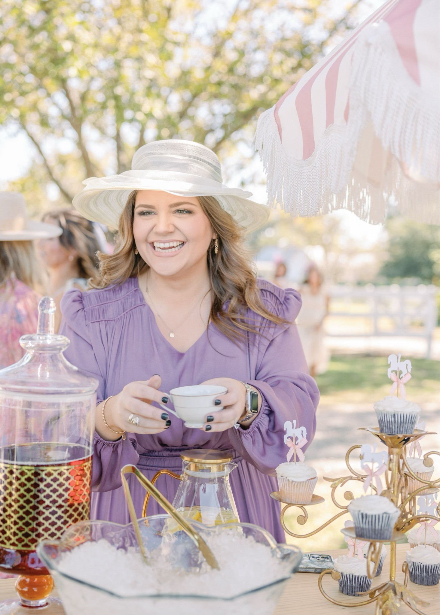 Pinkies up 🫖✨

#LTKplussize #LTKSeasonal #LTKparties