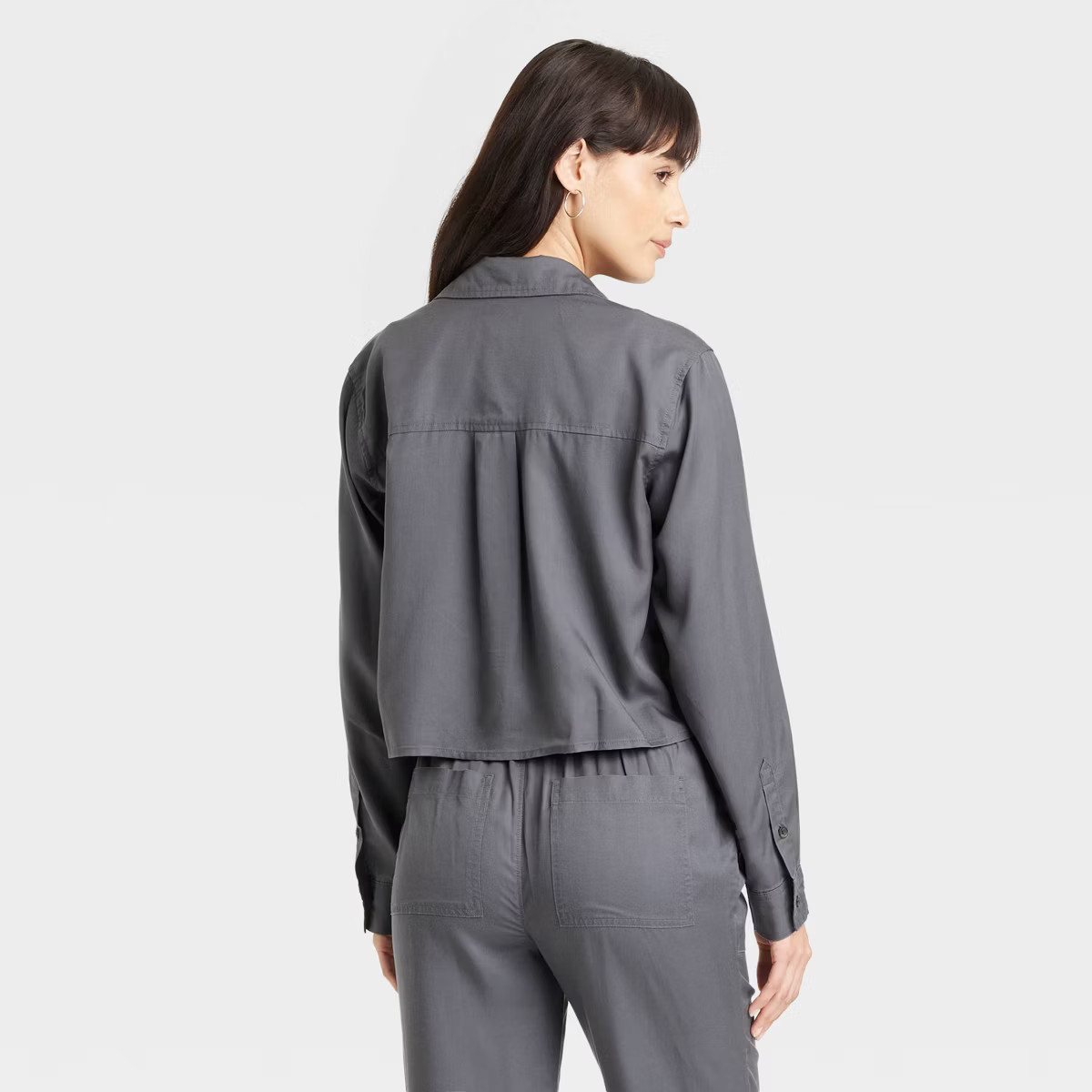 Women's Utility Long Sleeve Collared Button-Down Shirt - Universal Thread™ | Target