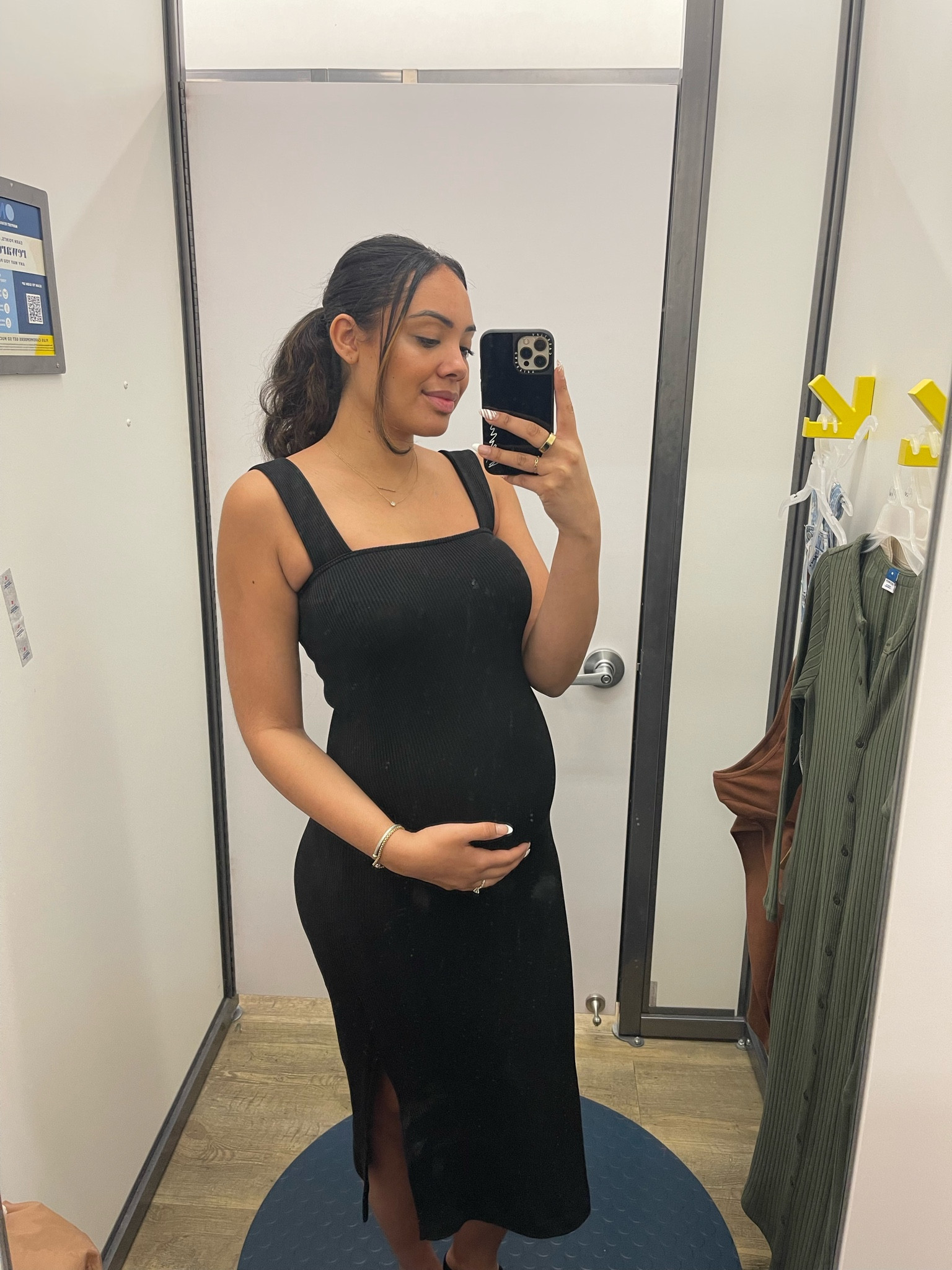 Old navy, dress, bump friendly, pregnancy, pregnancy outfit, pregnancy dress, maternity

#LTKsalealert #LTKbump #LTKunder50