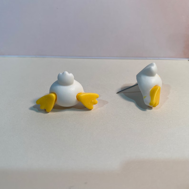 Donald , Duck Resin Stud Earrings - Etsy | Etsy (US)