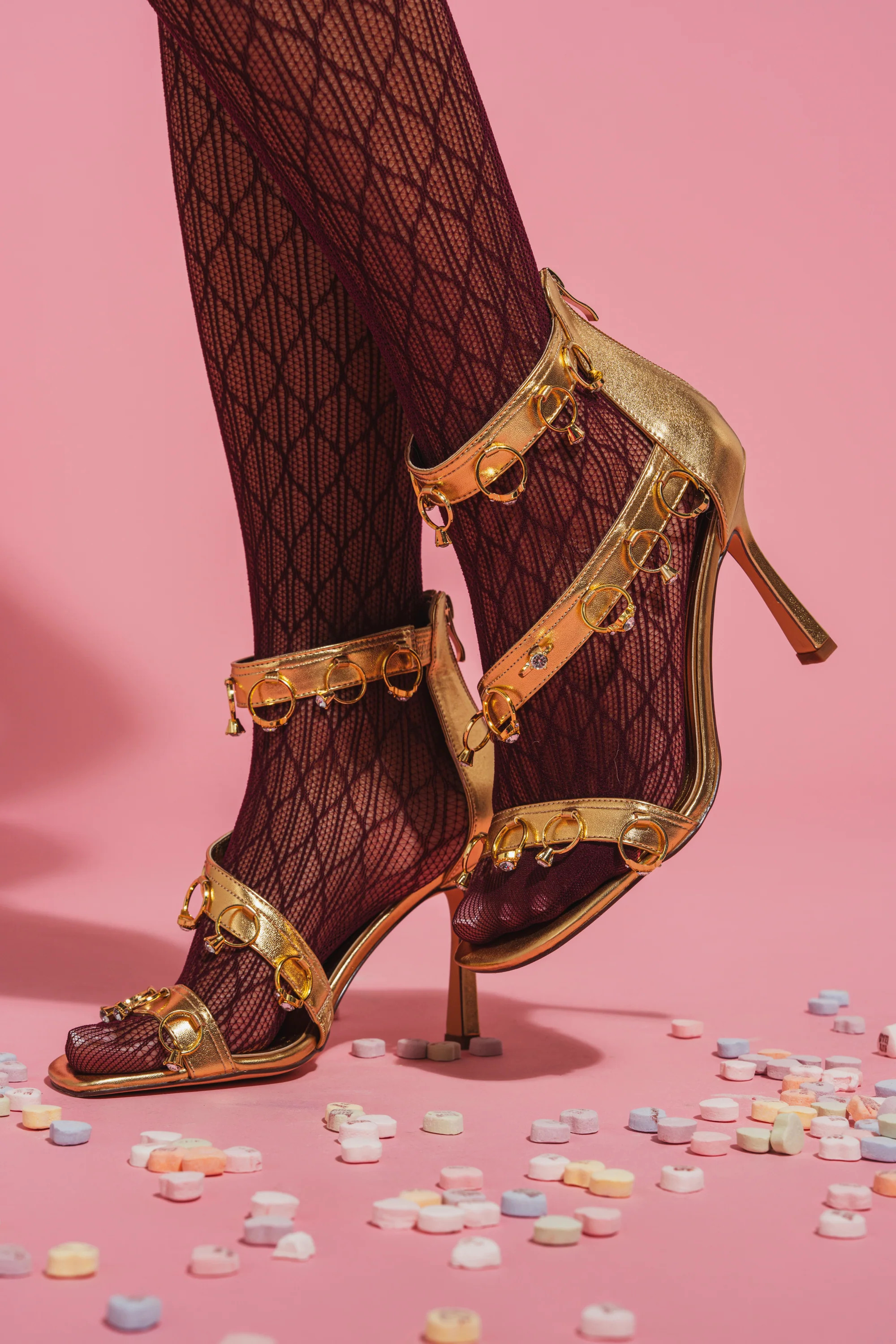 AKIRA Gold Marquise Gold Stiletto Sandal With Rings | Size 8.5 | AKIRA