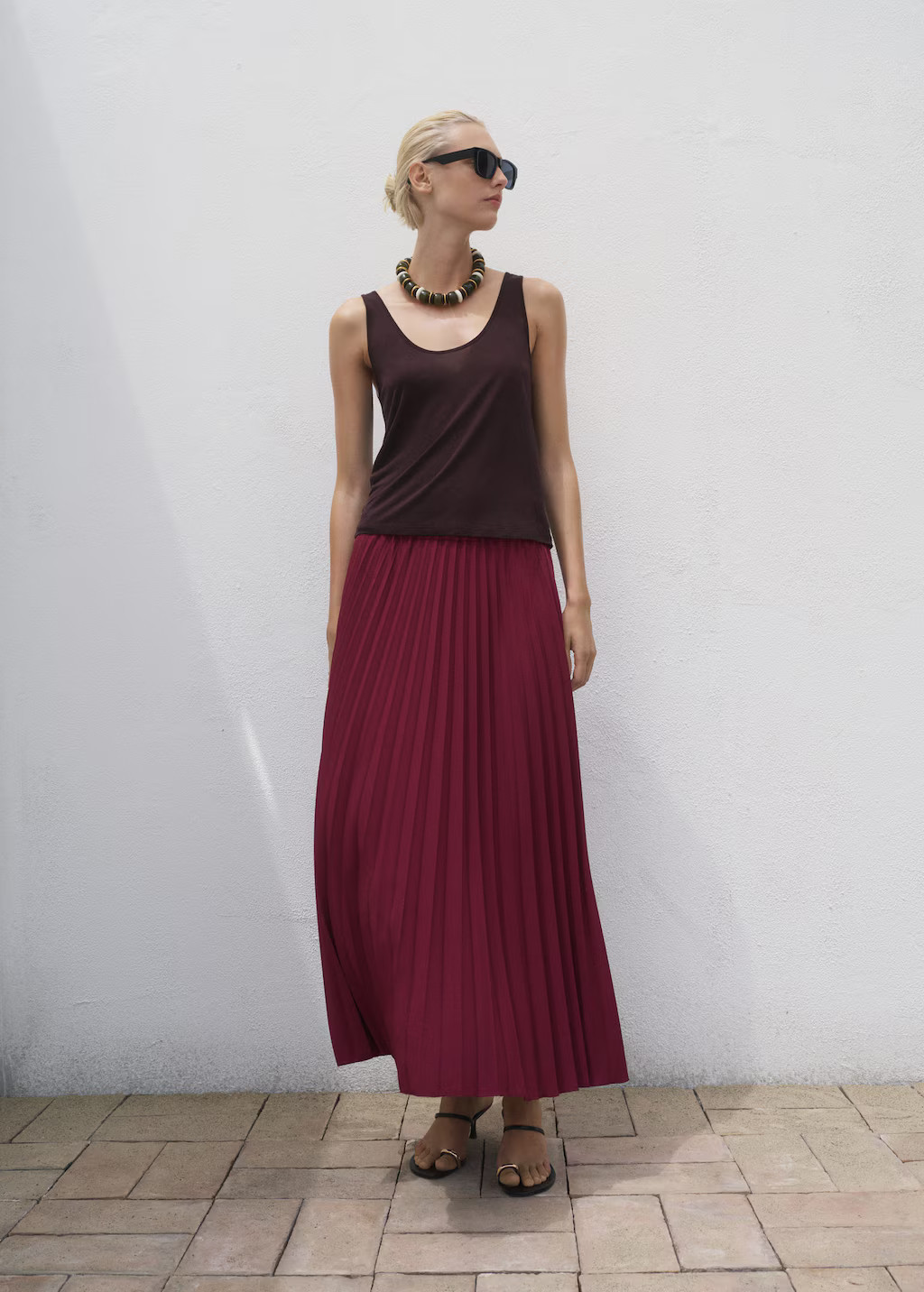 Long pleated skirt burgundy - Woman - M - MANGO | Mango (US/MX/AU)