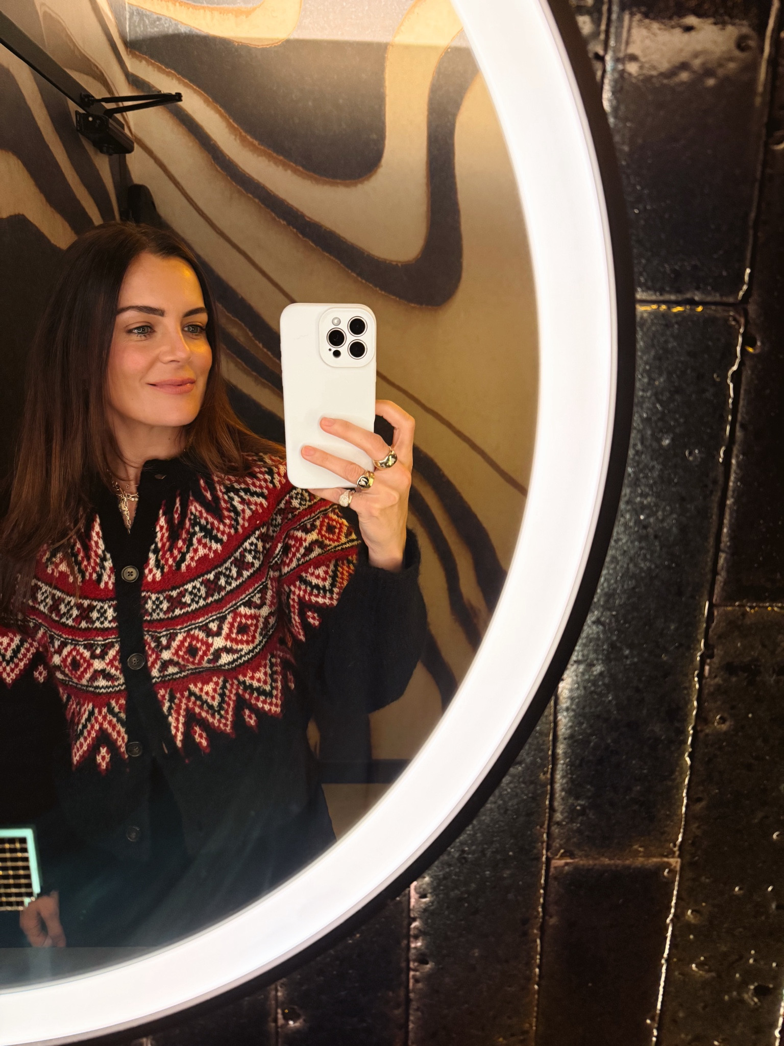 Holiday Fair Isle Sweaters

#LTKHoliday #LTKStyleTip #LTKSeasonal