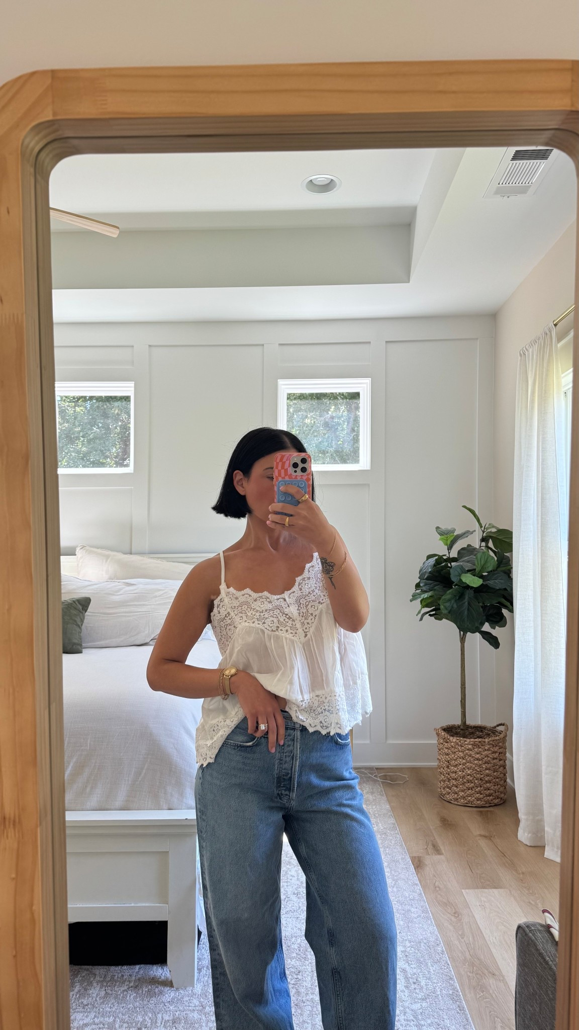 cutie summer fit 

top : small
jeans :27

#LTKTravel #LTKStyleTip #LTKSeasonal