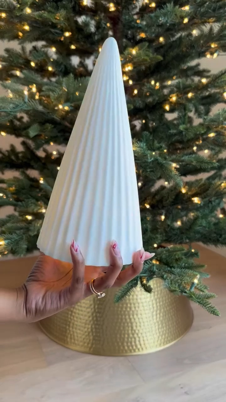 CRATE & BARREL SALE ☃️🎄🎁❄️✨

Shop these stunning holiday mantel decor finds ✨

#cratestyle #mycb2 #crateandbarrel

#LTKCyberWeek #LTKSaleAlert #LTKHoliday