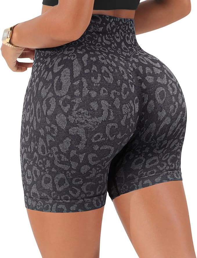 RUUHEE Women Seamless Scrunch Butt Contour Yoga Short 5" High Waist Booty Workout Biker Shorts | Amazon (US)