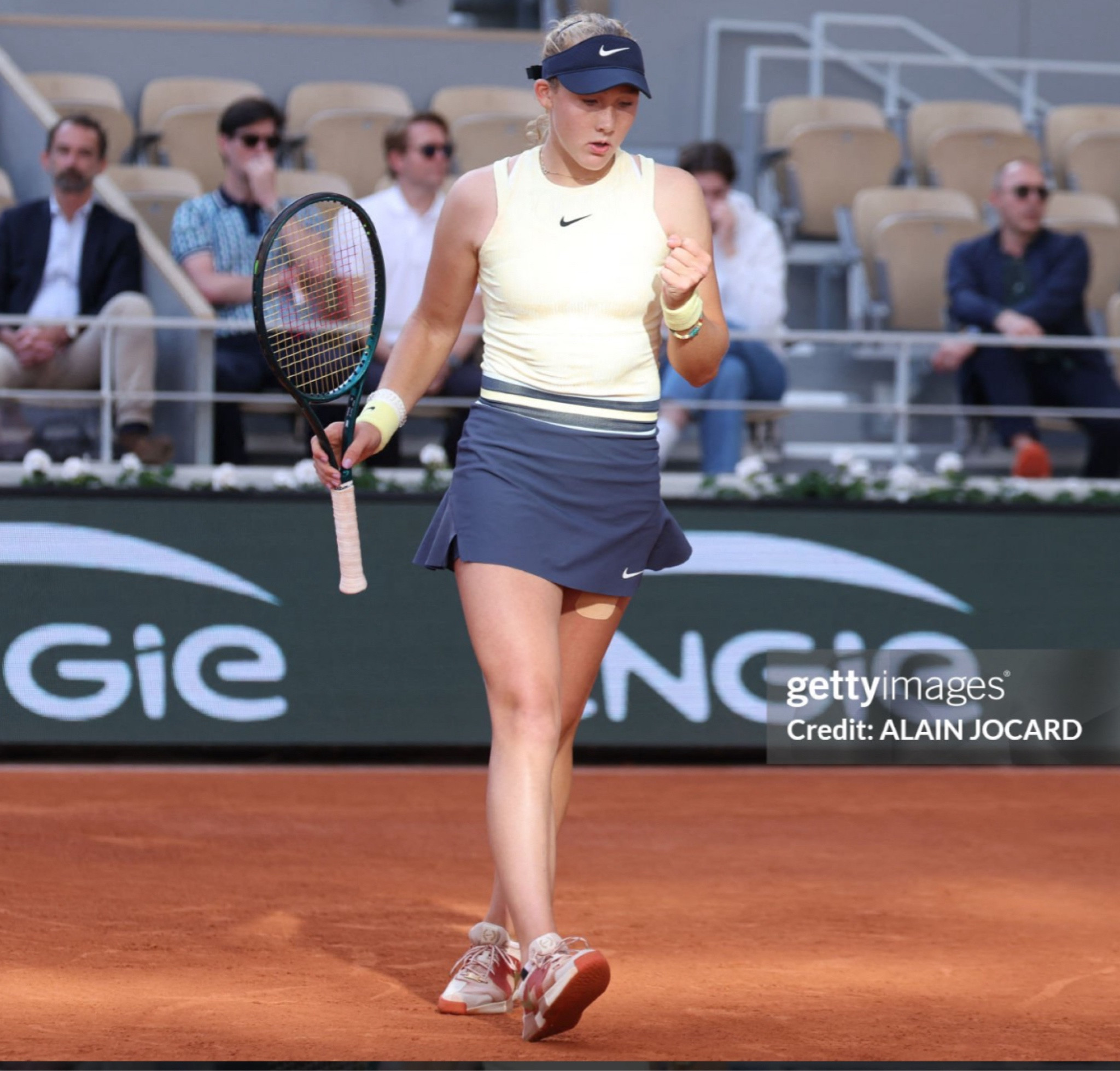 Shop Mirra Andreeva’s look from Nike that she wore during her quarter final match vs Sabalenka. The 17 year old looks gorgeous in yellow, which also wore in Australia. 

#LTKFitness #LTKStyleTip #LTKActive