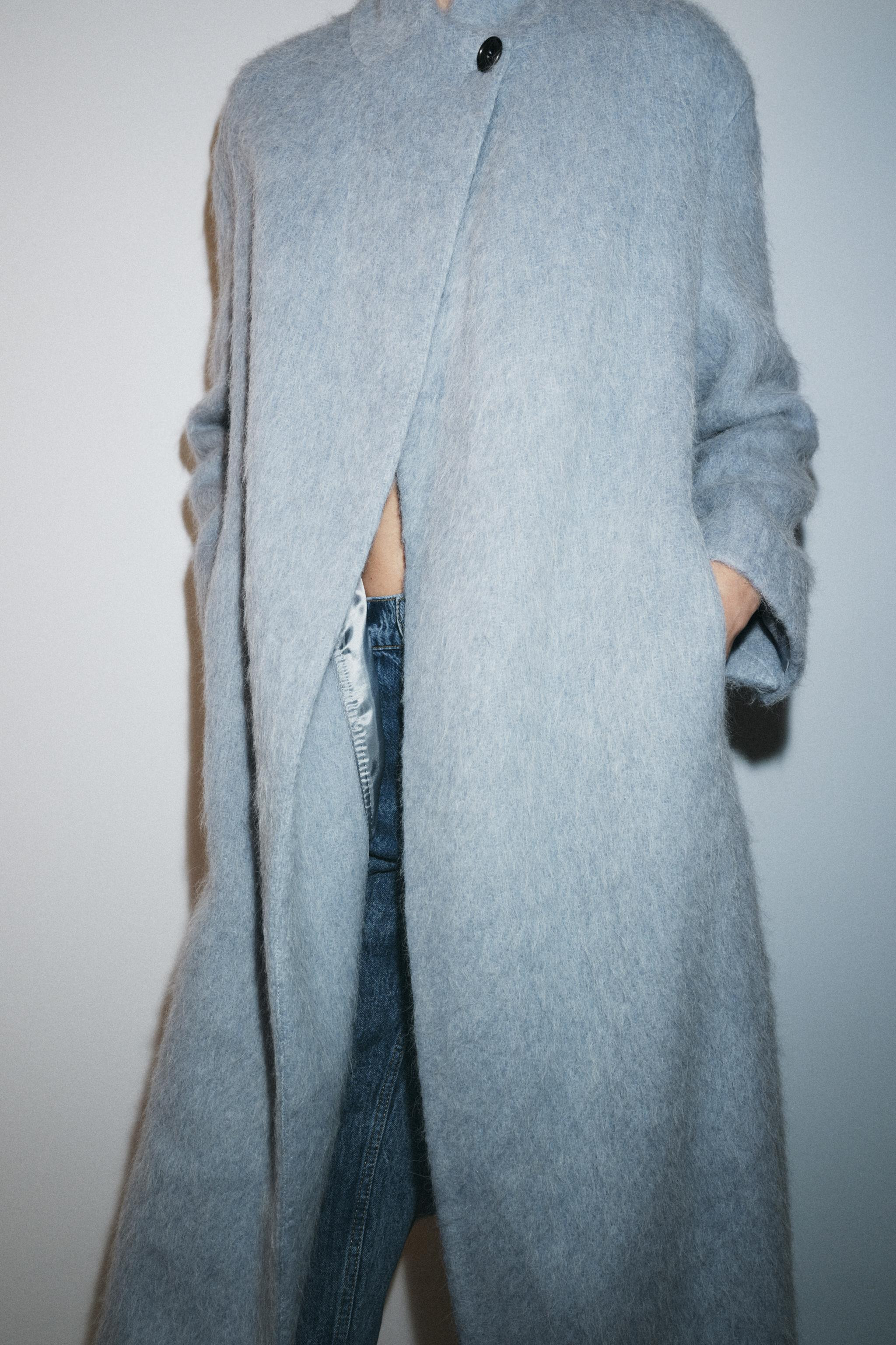 STRAIGHT COAT WITH MANTECO WOOL ZW COLLECTION | Zara US