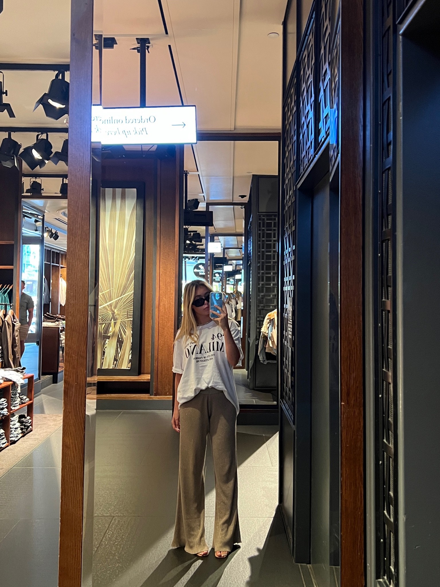 Casual but chic travel fit Inspo 

#LTKfit #LTKstyletip #LTKtravel