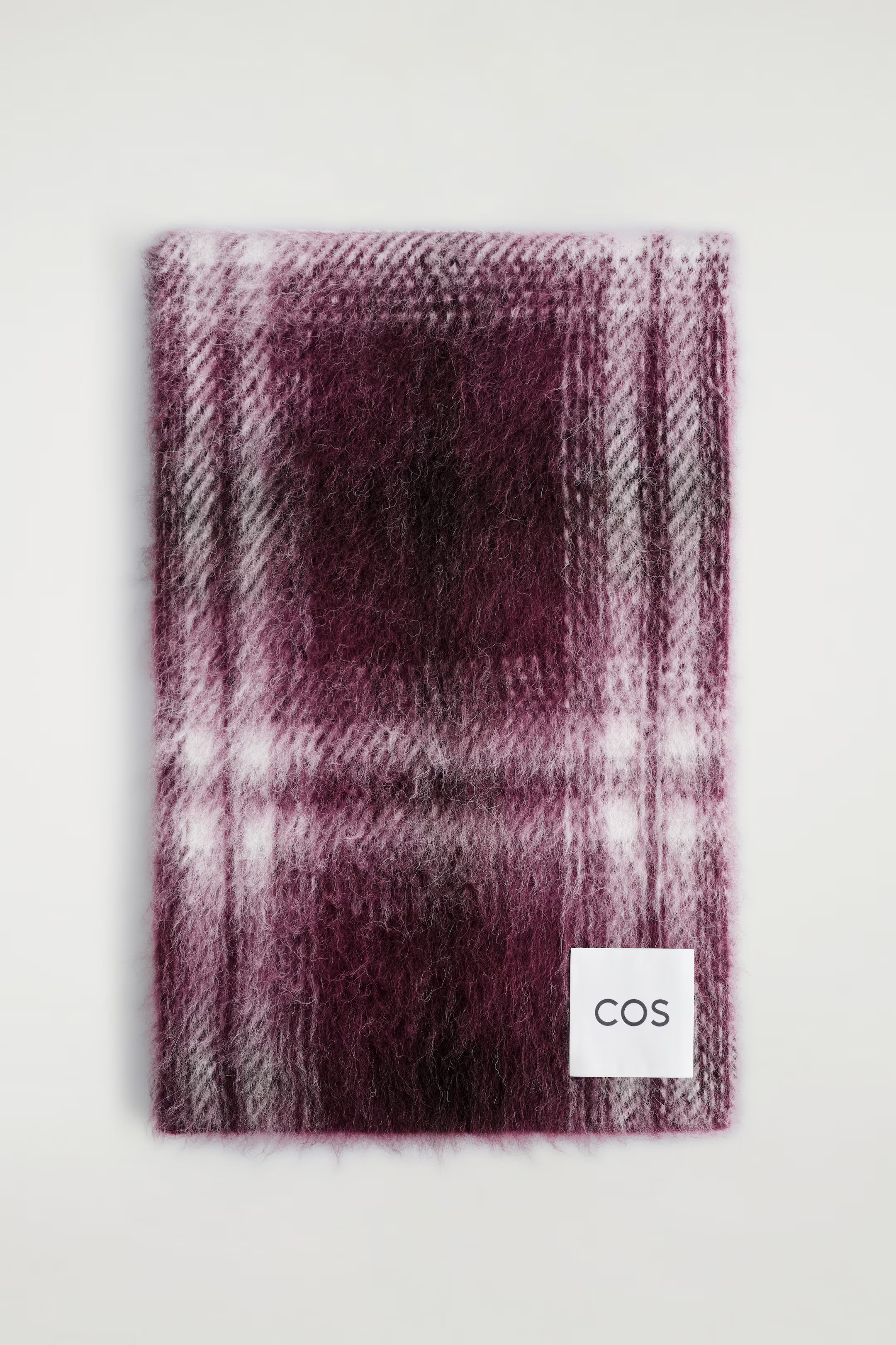 CHECKED ALPACA-BLEND SCARF - BURGUNDY / CHECKED | COS GB | COS UK