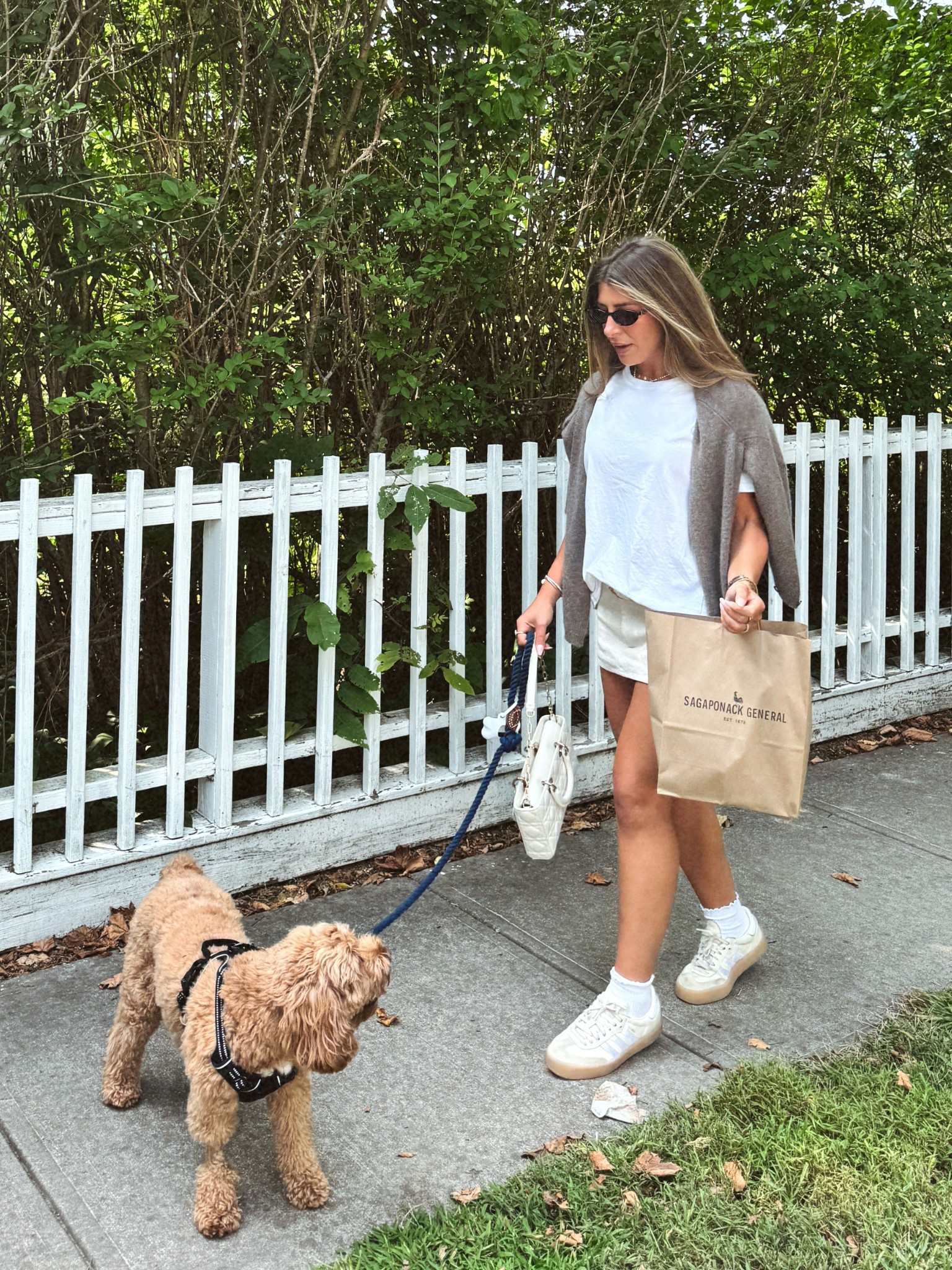 Fall hamptons outfit! 

I did a size small in the t shirt and skirt! 