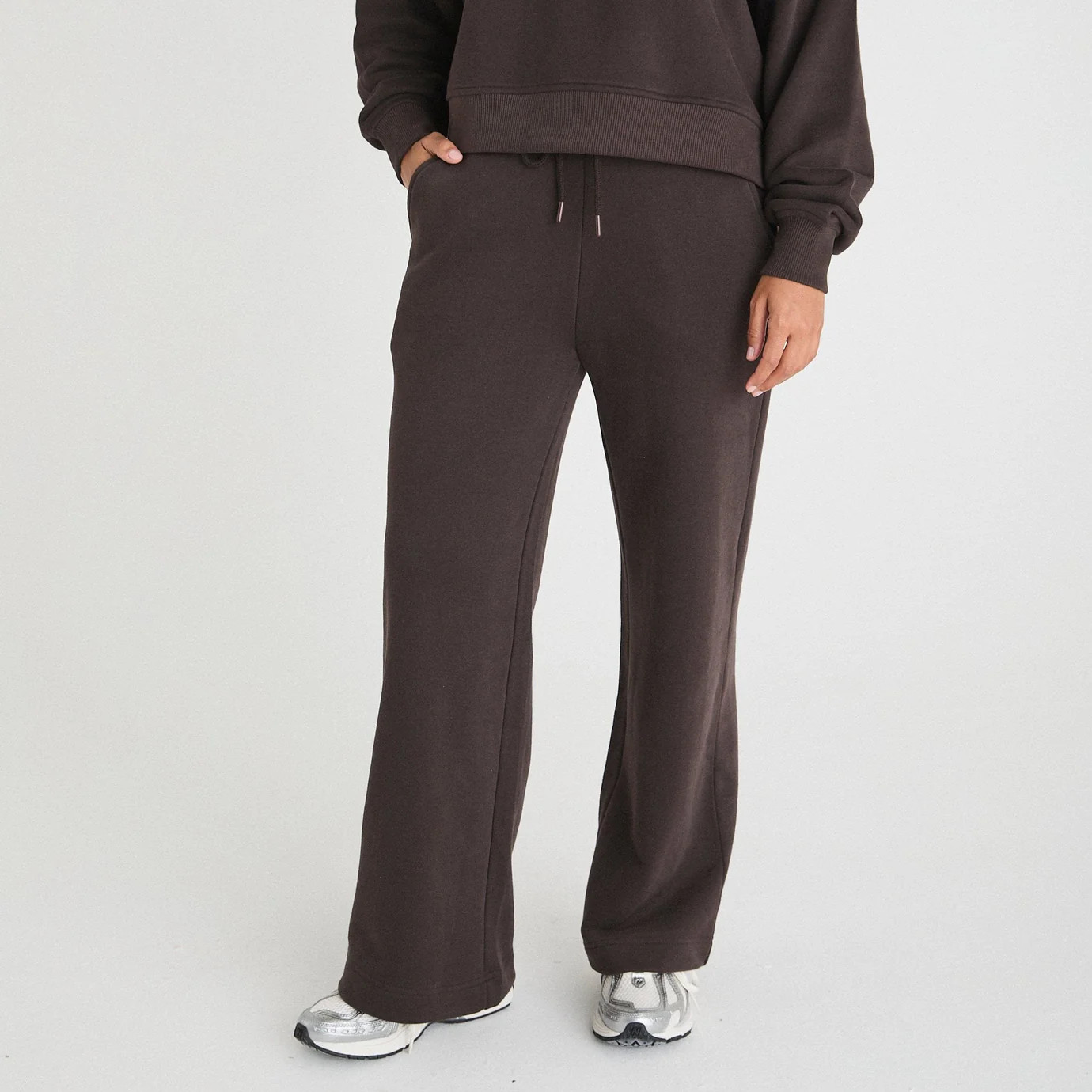 WIDE LEG JOGGERS - BITTER CHOC | WAT The Brand