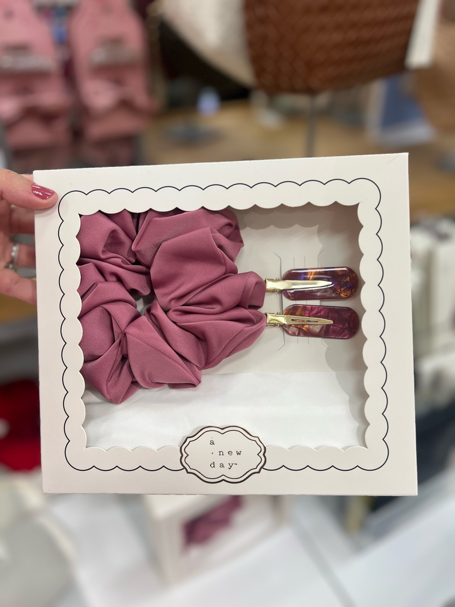 40% off hair gift sets today only at Target 

#LTKGiftGuide #LTKCyberWeek #LTKHoliday