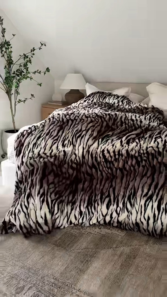 cozy weighted Comfrt blankets - this is the xl size!