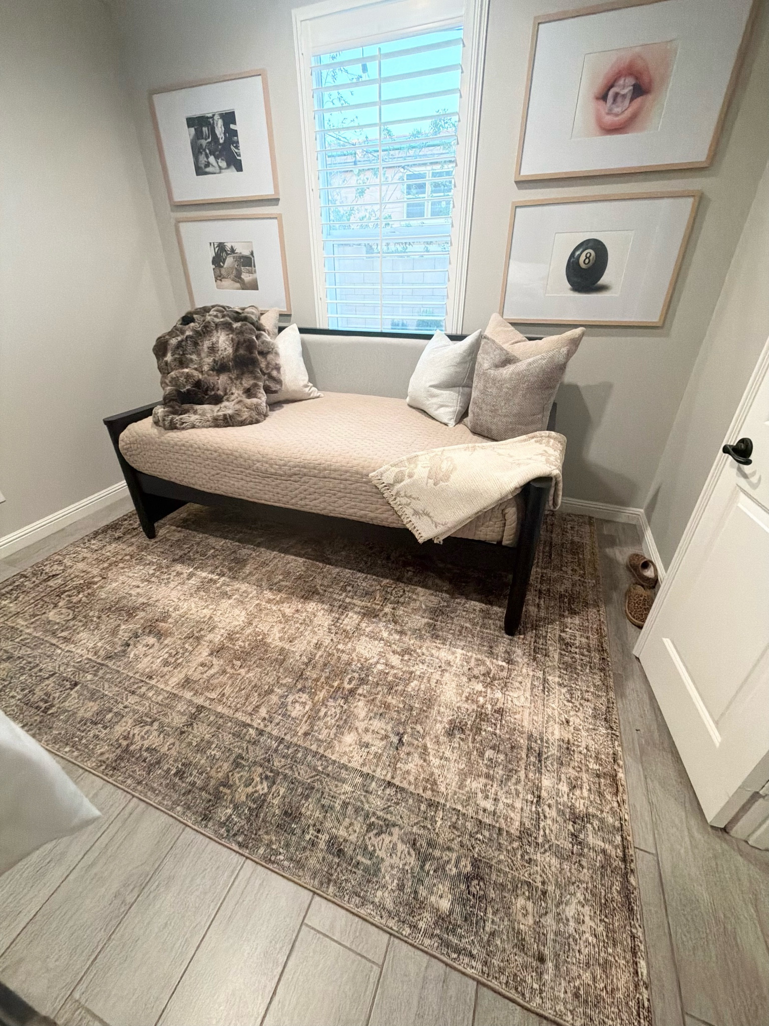 Client design 

Guest bedroom rug arrived and now we are selecting bedding  

#LTKHome