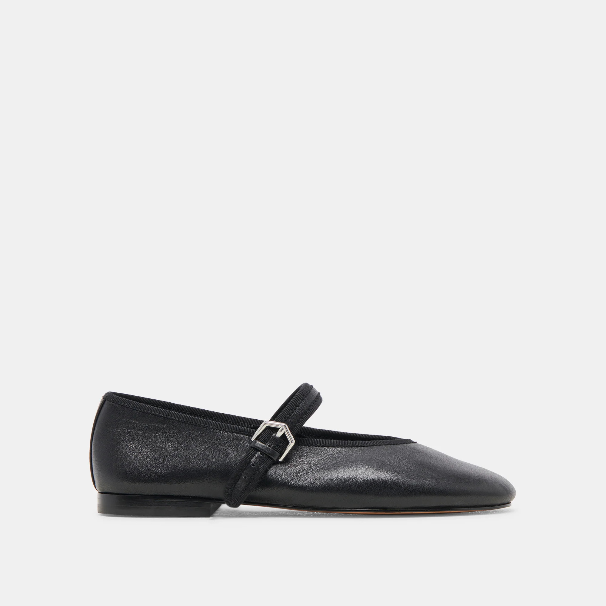 Roslyn Ballet Flats | DolceVita.com
